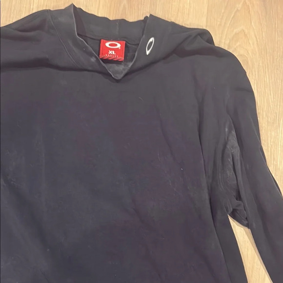 Black Sweatshirt with Crew Neck and Full-Length Sleeves - Picture 3 of 8